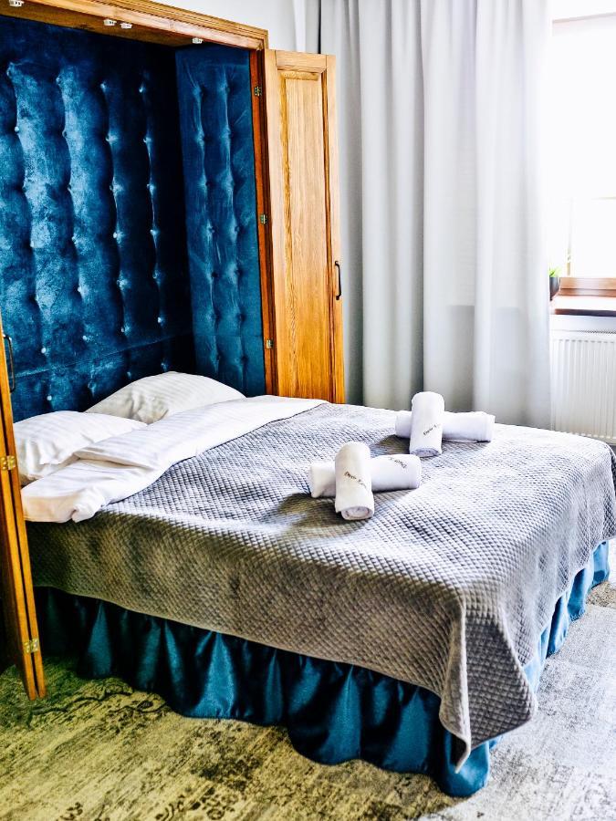 Dwor Karwacz Bed and Breakfast Przasnysz Εξωτερικό φωτογραφία